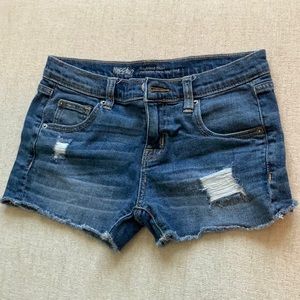 Denim shorts size 0/25